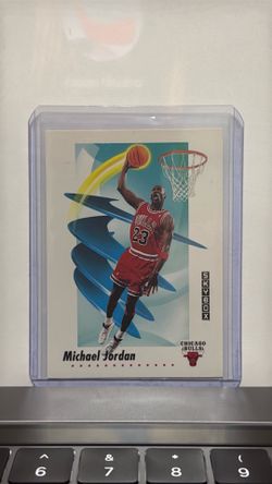Michael Jordan skybox 39