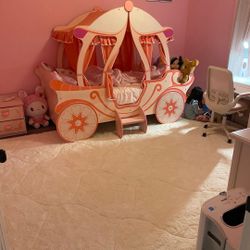 Princess Carriage Twin Bed + Mattress + Nightstand – Excellent Condition