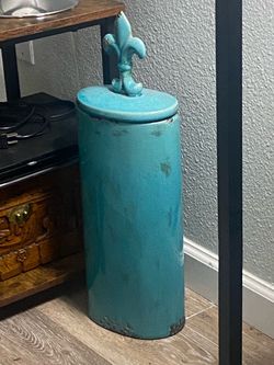 Turquoise Ceramic Jar with Fleur-de-Lis Lid