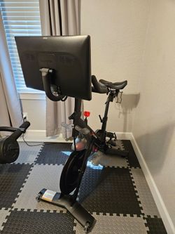 Gently Used Peleton