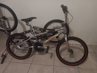 Bmx Gt Mach One  98 $1200