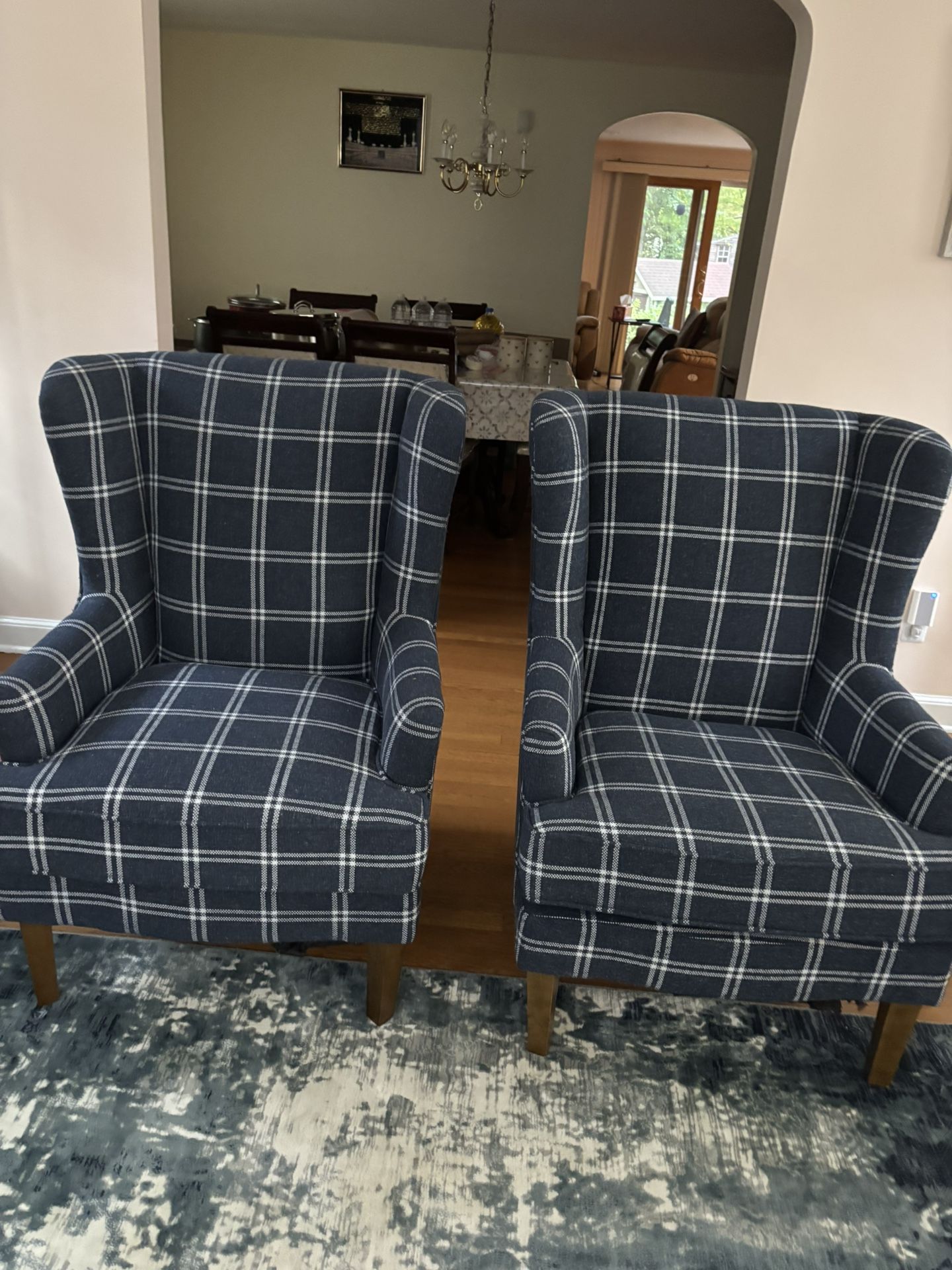 2 Sofa chairs