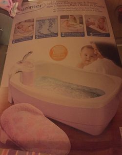 Baby bathtub.