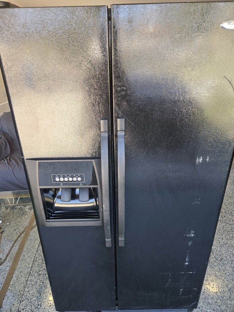 Refrigerator Freezer