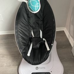 4 Moms MamaRoo Multi-motion Swing 