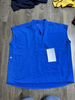 Figs - Scrub Top Rafela