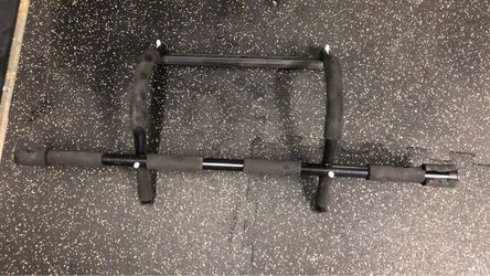 Door Frame Pull Up Bar