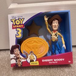 Disney Pixar Toy Story 3 Figure and Dress Up Set 
