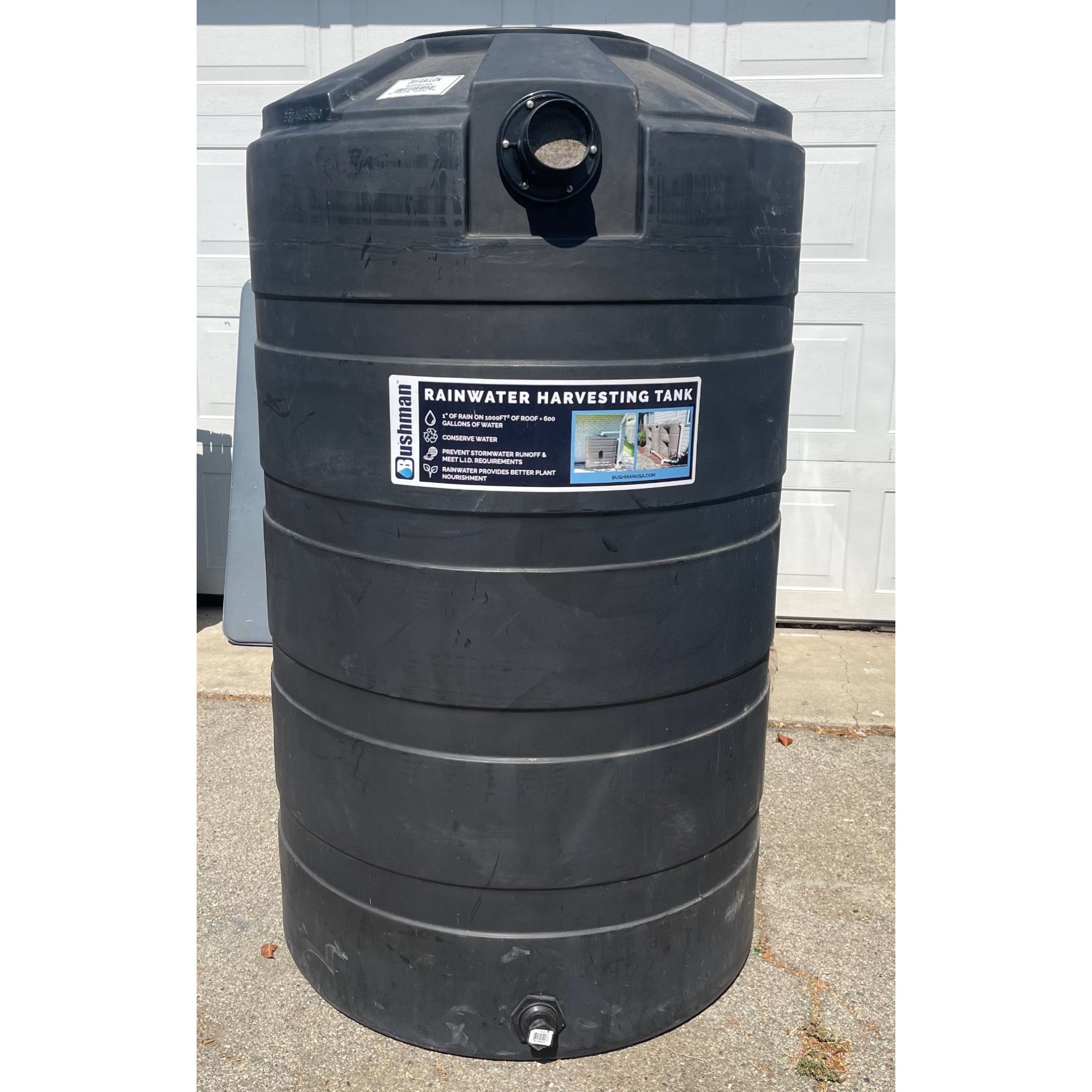 Rain Barrel / Water Tank