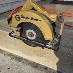 Black & Decker circular saw