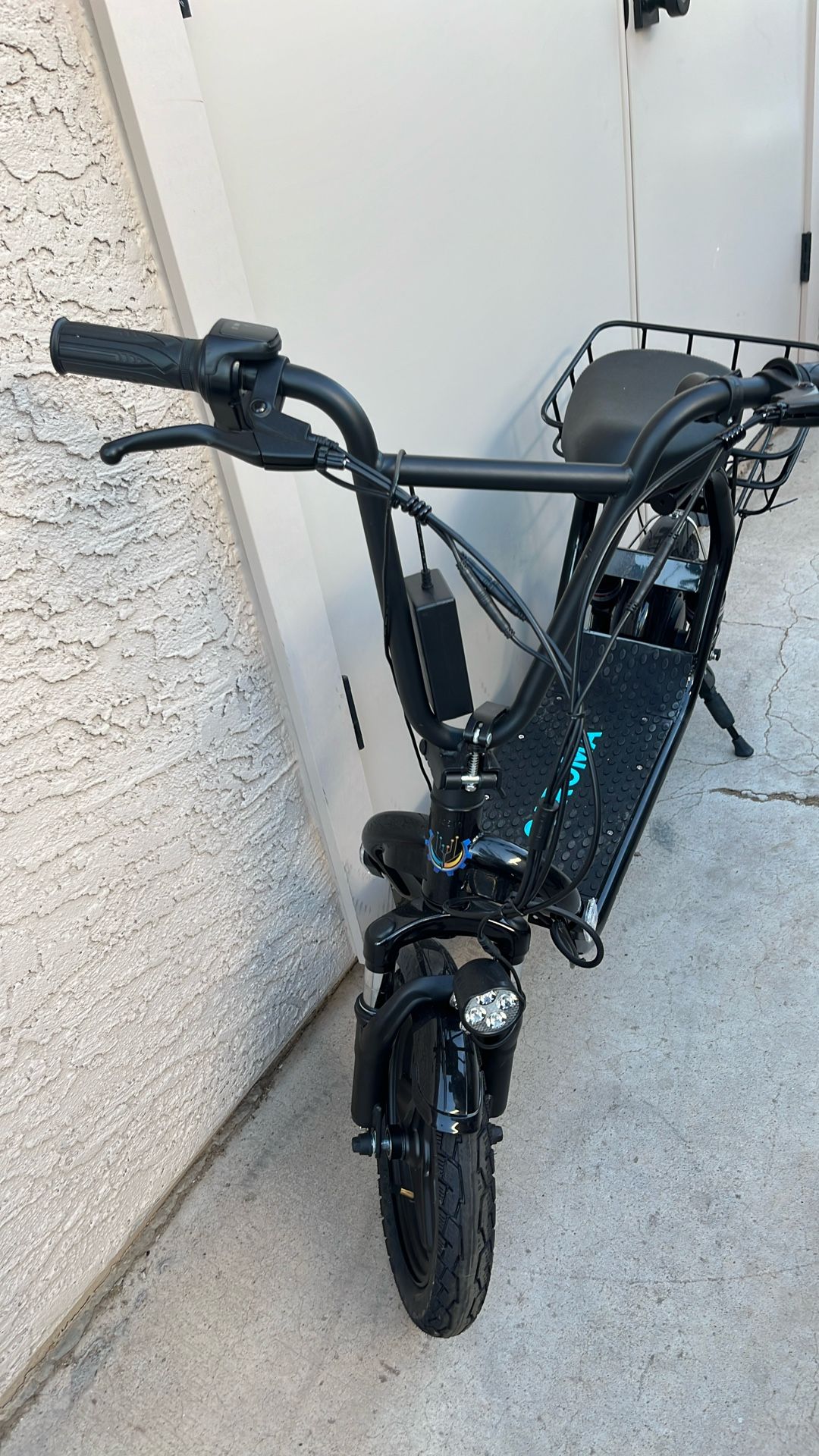 Caroma Electric Scooter