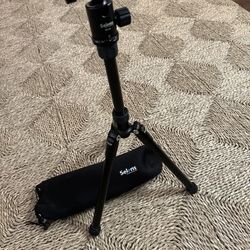 Photography Adjustable Tripod Stand. Like new