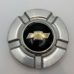 (3)Chevrolet OEM Silverado Tahoe Z71 Wheel Center Cap # (contact info removed) Broken Clips