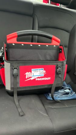 Milwaukee pack out 15” tote