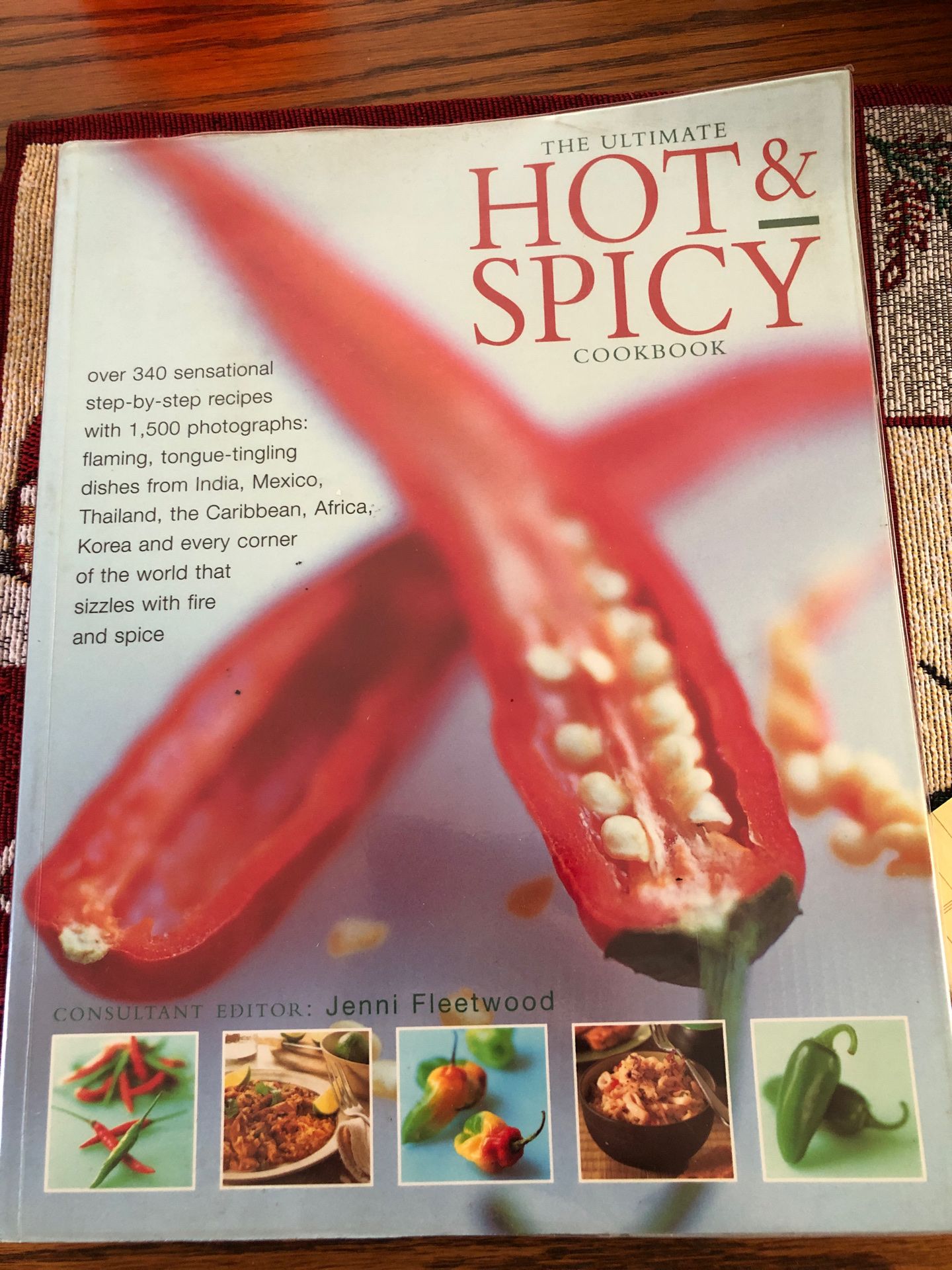 The Ultimate Hot & Spicy Cookbook