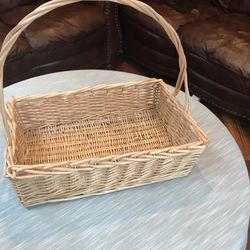 Beautiful Large Storage Wicker Basket.