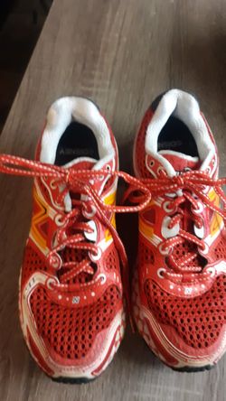 Extremely rare Minnie Mouse New Balance