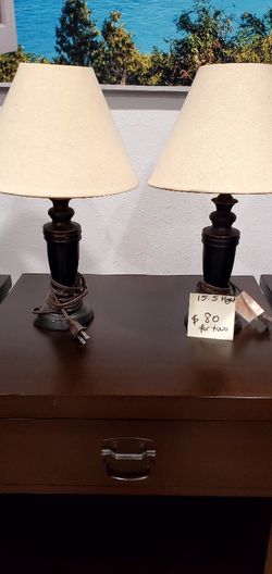 Traditional English Table Lamp 