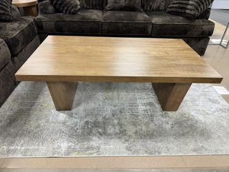 Kristiland Coffe Table 