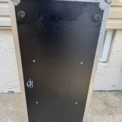 Large DJ Road / Flight Case on Wheels – Heavy Duty