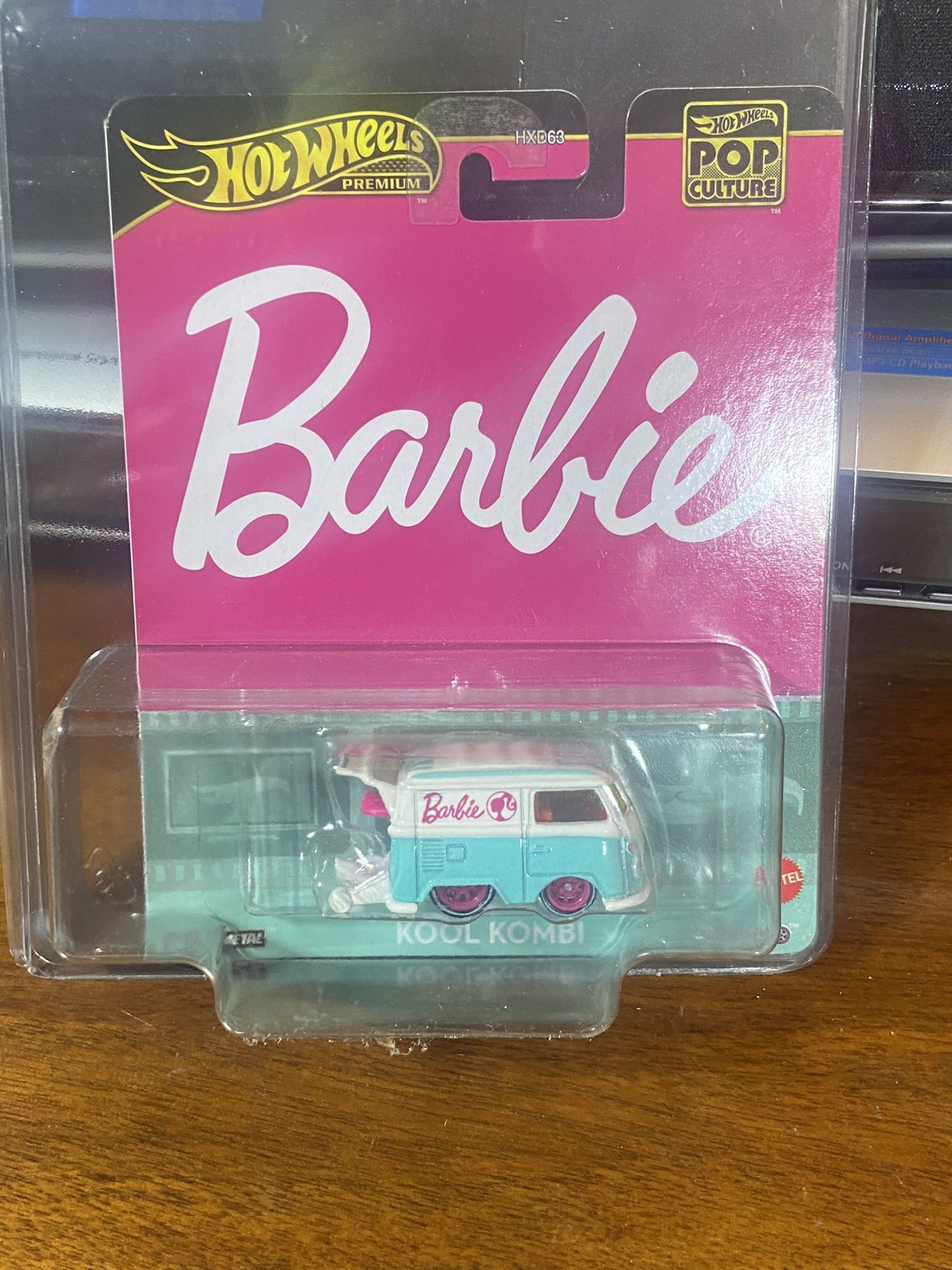 2022 Hot Wheels Premium Mattel Pop Culture Barbie KOOL KOMBI 