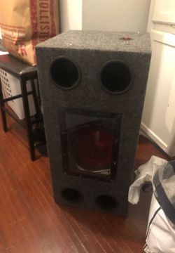 Bocina de cajón para carro buenas condiciones