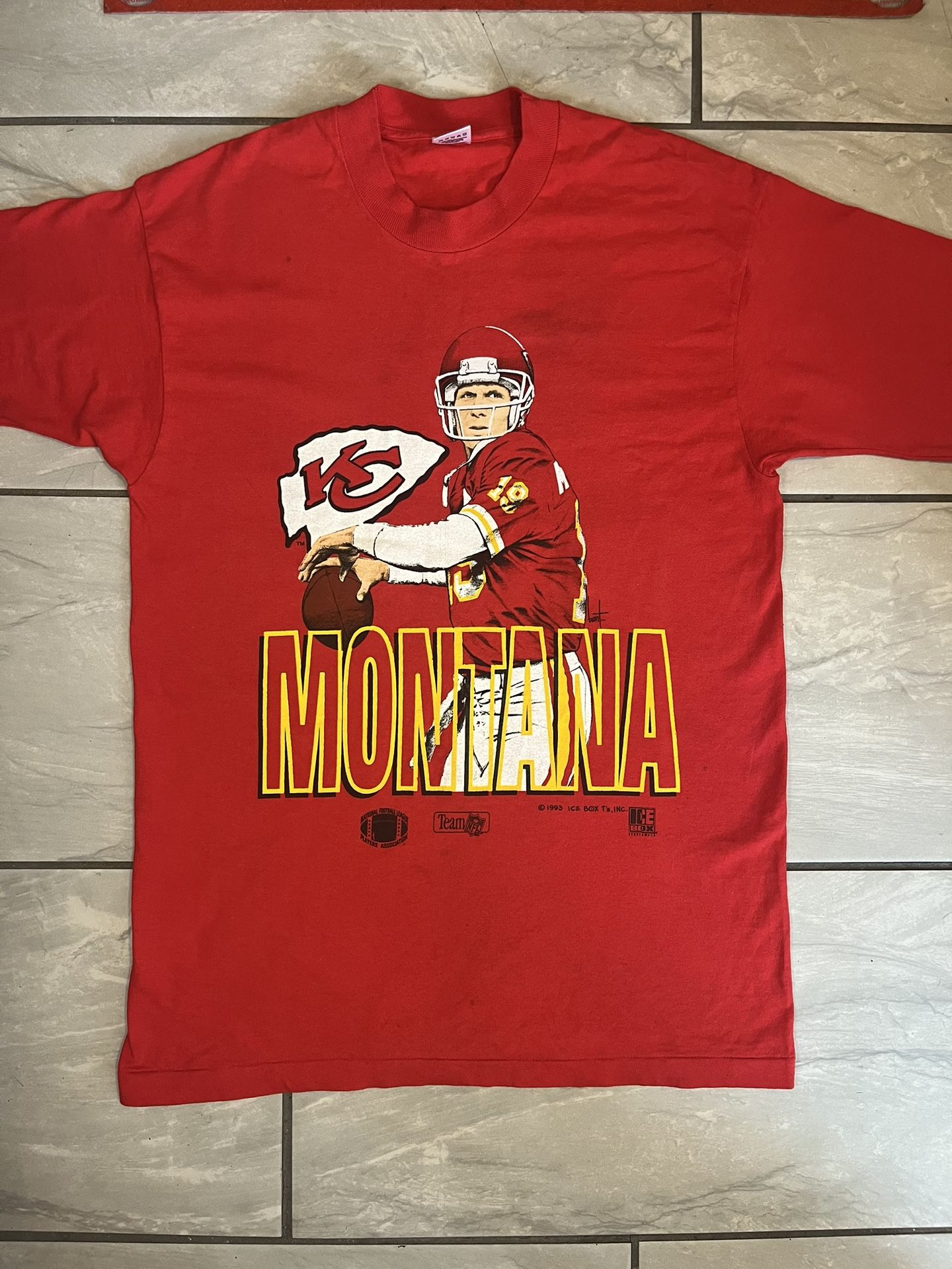 Vintage JOE MONTANA KANSAS CITY CHIEFS KC NFL ICE BOX Shirt Adult Large 90s 1993