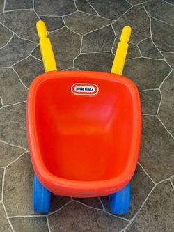 Little Tikes Wheel Barrow