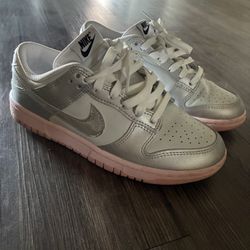 Nike Dunks