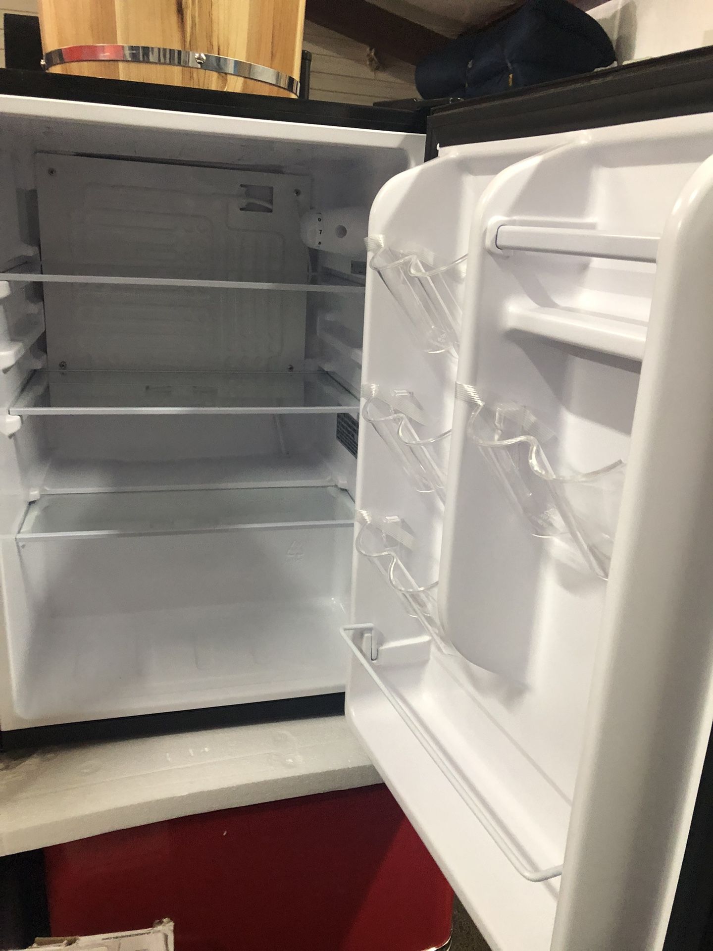 Insignia™ - 2.6 Cu. Ft. Mini Fridge - Black Like New