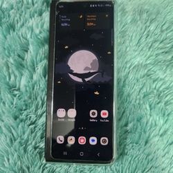 Samsung Zfold 3