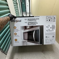 BRAND NEW Whirlpool Microwave