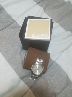 Used Michael Kors watche with box