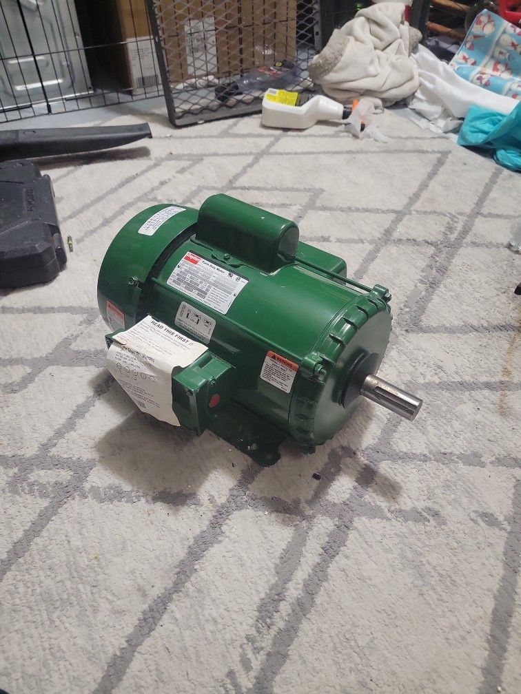 Dayton Farm Duty Motor Model 6K610BG