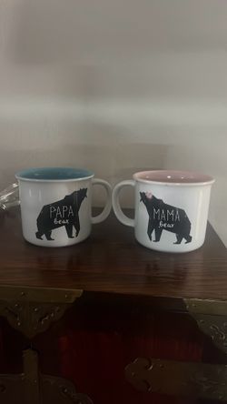 Papá bear and mama bear cups