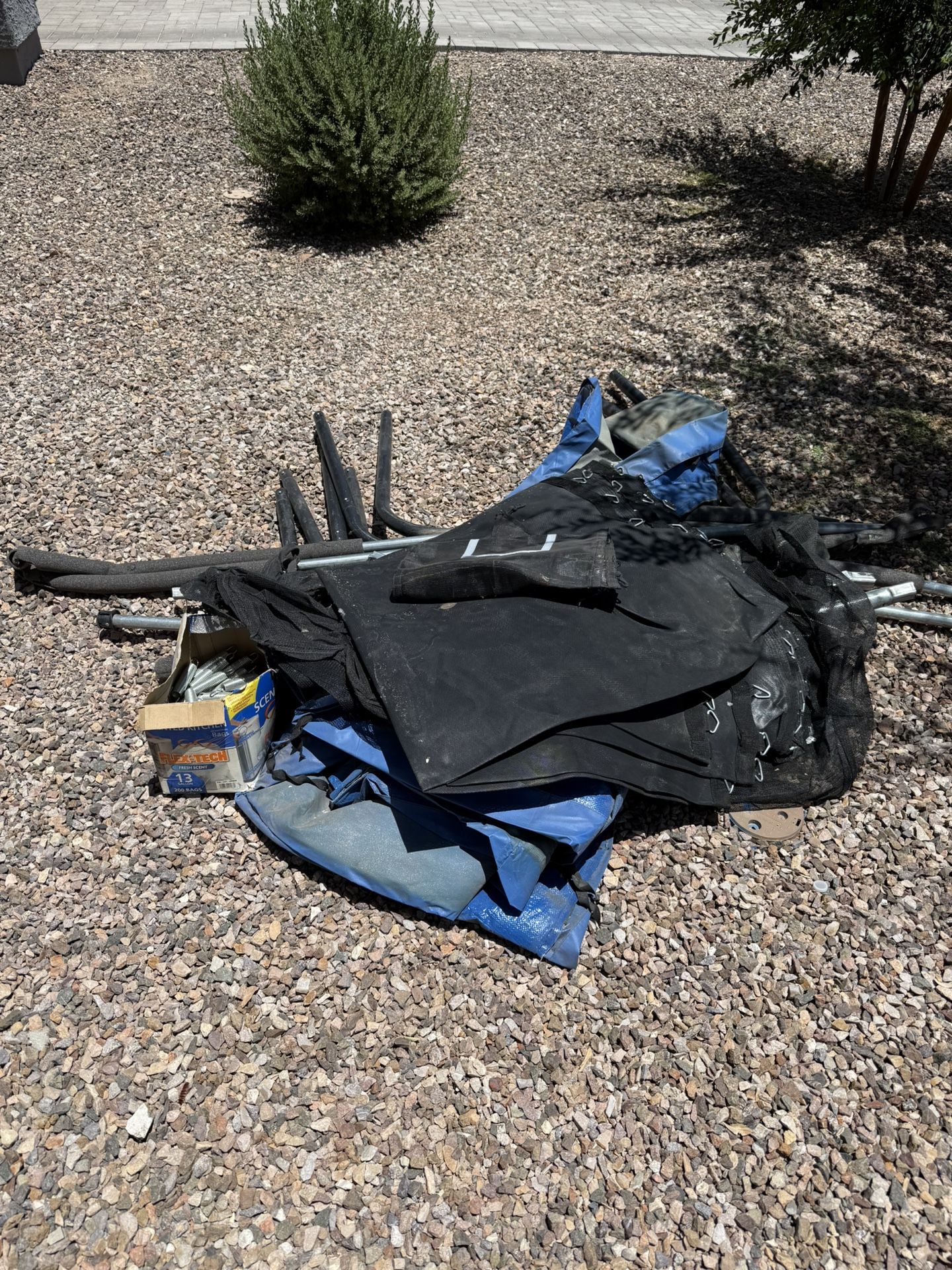 FREE- Trampoline