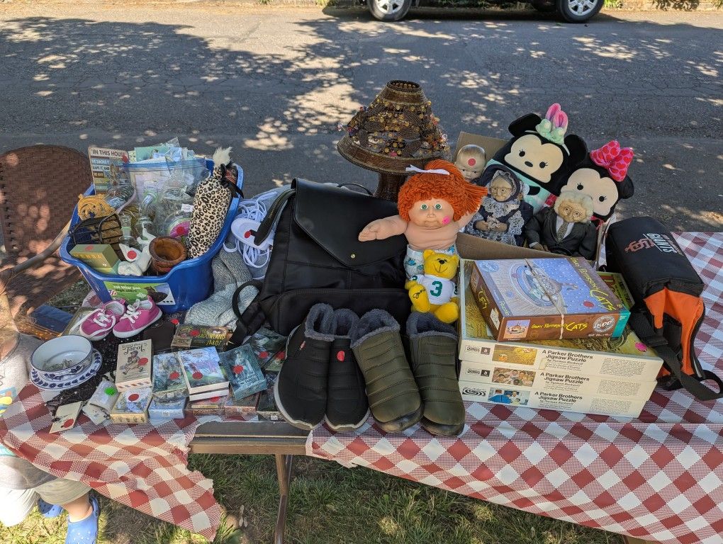 FREE ITEMS From Brooklyn Yard Sales