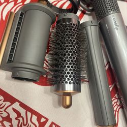 Dyson Styling Set