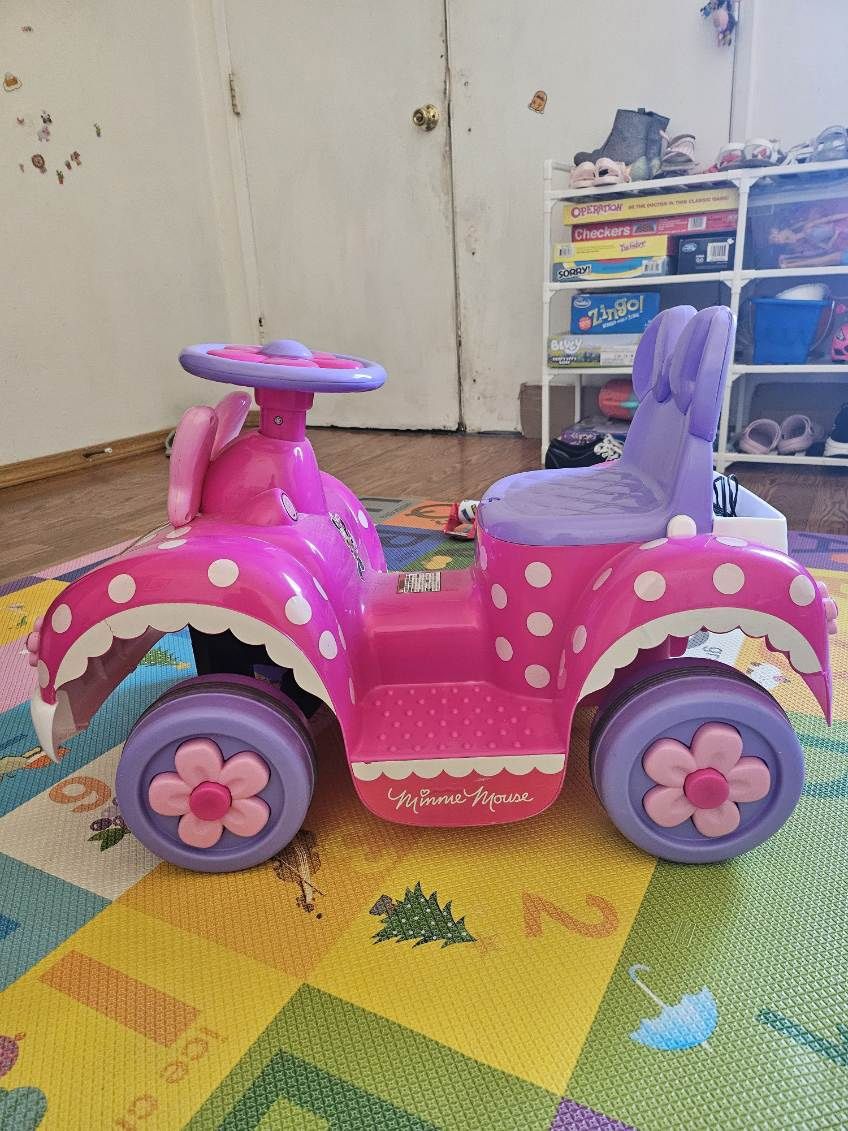 Disney Minnie Mouse Toddler Ride On Toy