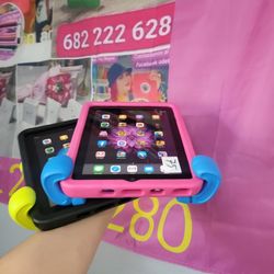 $75 Ipad Cargadores Y Protectores 2x130. Ipad Case Charger Included 