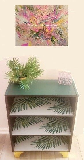 TROPICAL 3~TIER BOOKCASE with BRASS FEET and TWO (2) ADJUSTABLE SHELVES ..... $80.00 "CASH APP" or "CASH & CARRY" PLEASE‼️