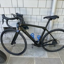 Trek Domane Bike - 54 cm