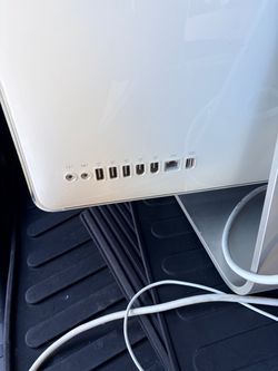 Apple iMac All-in-One Desktop Computer