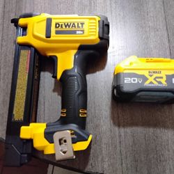 Gun  Dewalt 20v 