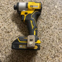 Dewalt   20 Vmax Inpac 