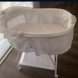 Bassinet 