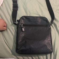 coach men crossbody