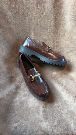 Women’s loafers size 37