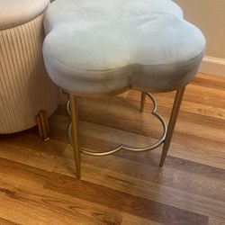Ottoman/stool 