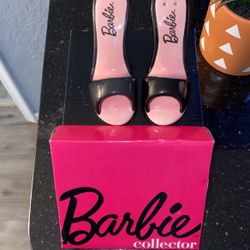 Barbie Pink And Heel Salt And Pepper Shakers
